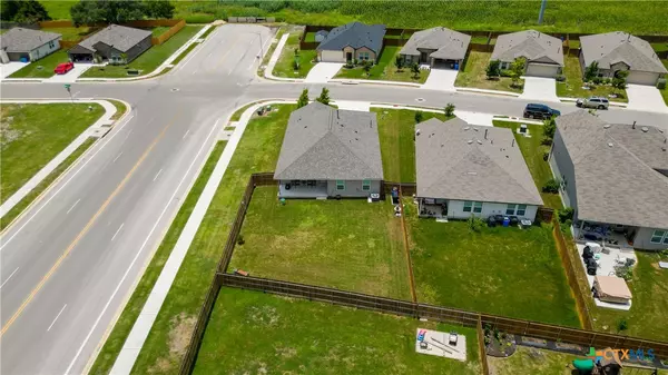 Seguin, TX 78155,1301 Parkwood