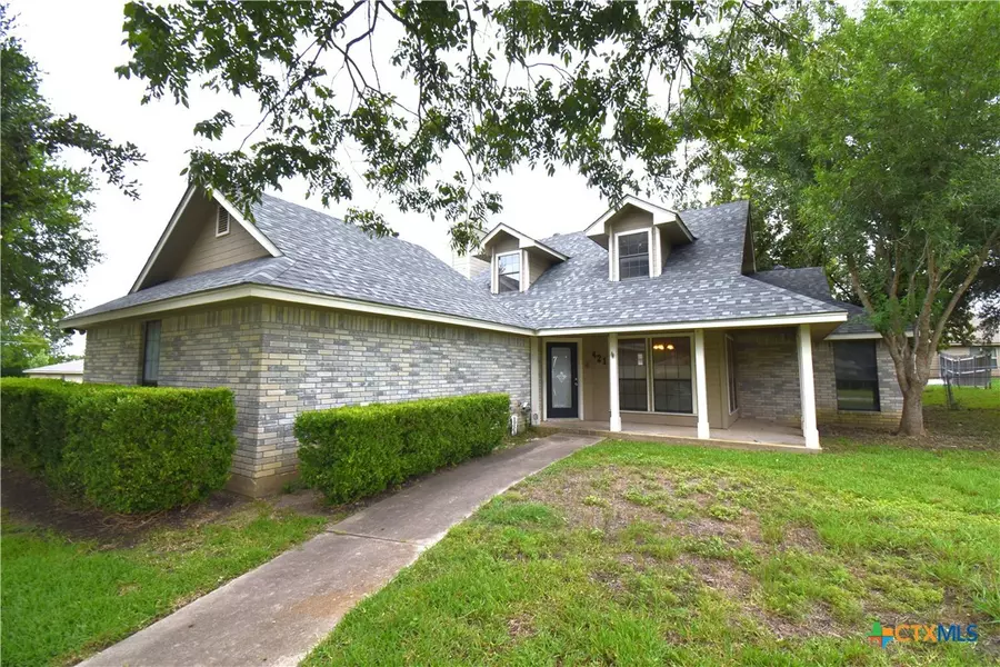 421 E Upshaw AVE, Temple, TX 76501
