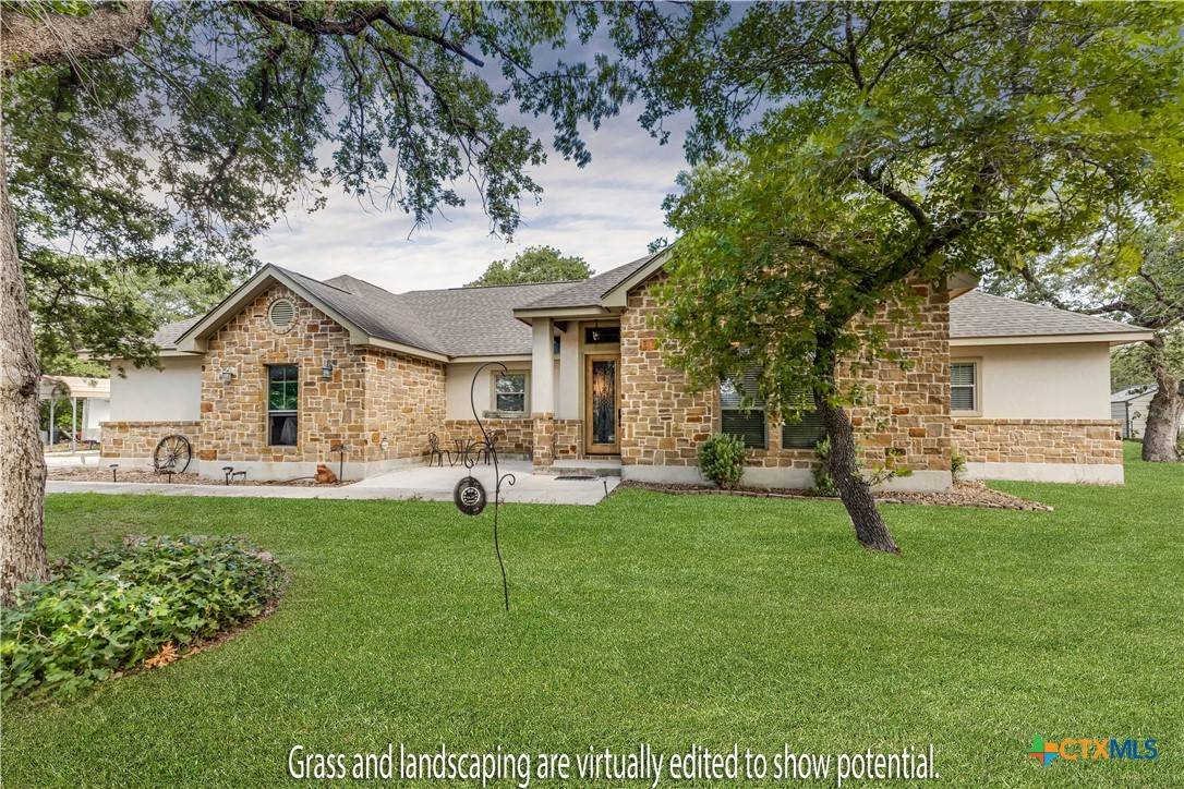 205 Sendera XING, La Vernia, TX 78121