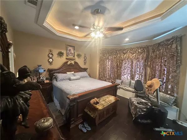 Morgans Point, TX 76513,14 Stirrup DR