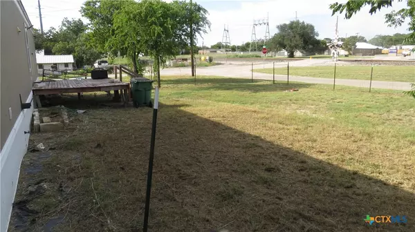 Lometa, TX 76853,400 W Railway ST