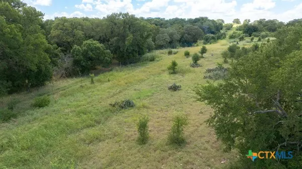 Oglesby, TX 76561,149 Guadalupe DR