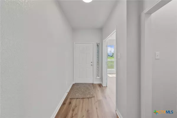 Waco, TX 76708,10816 Burnham DR