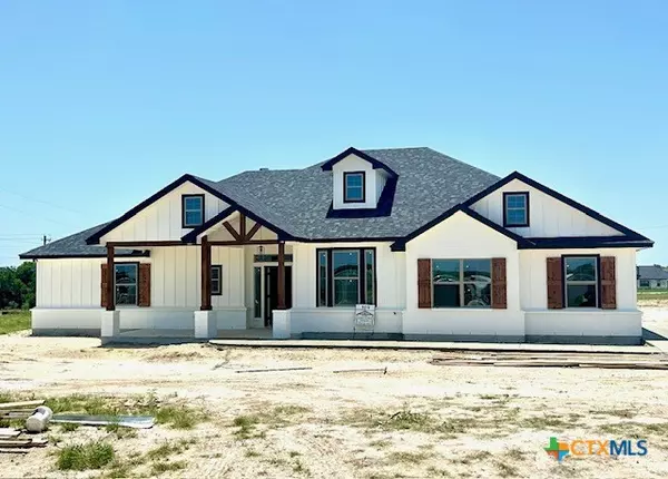 109 Hillside LN, Lampasas, TX 76550