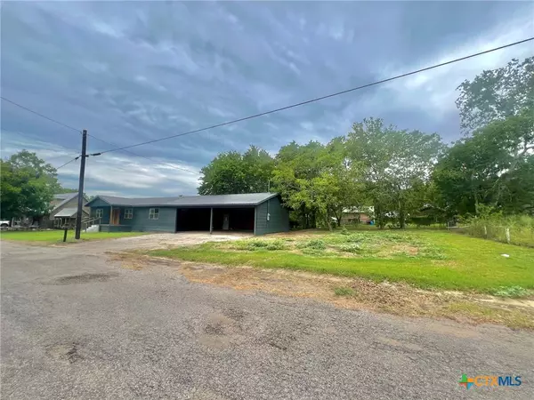 Gonzales, TX 78629,2015 Zint ST