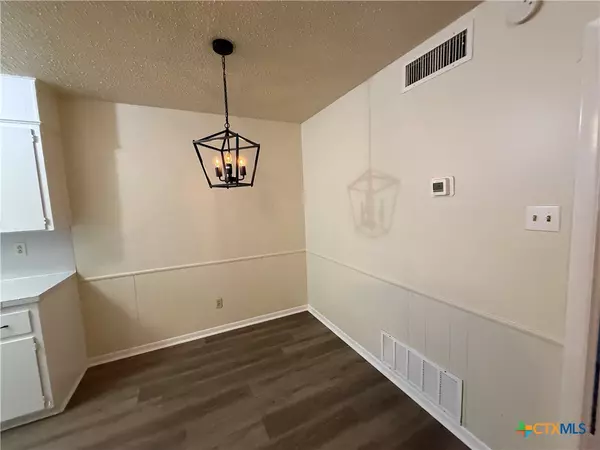 Killeen, TX 76543,2902 Lake RD #5