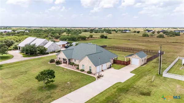 240 Stone Meadow, Victoria, TX 77905