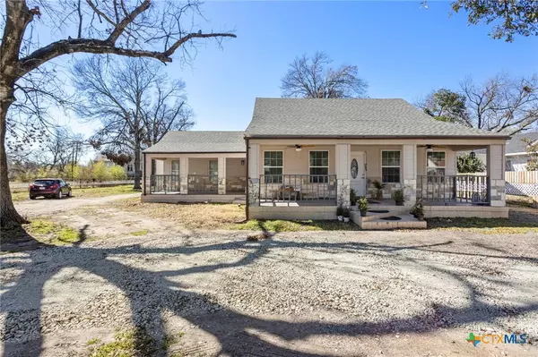 Marlin, TX 76661,811 Ward ST