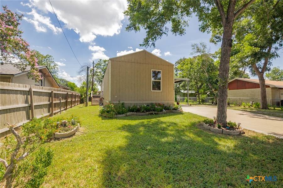 3308 Catalpa ST, Victoria, TX 77901
