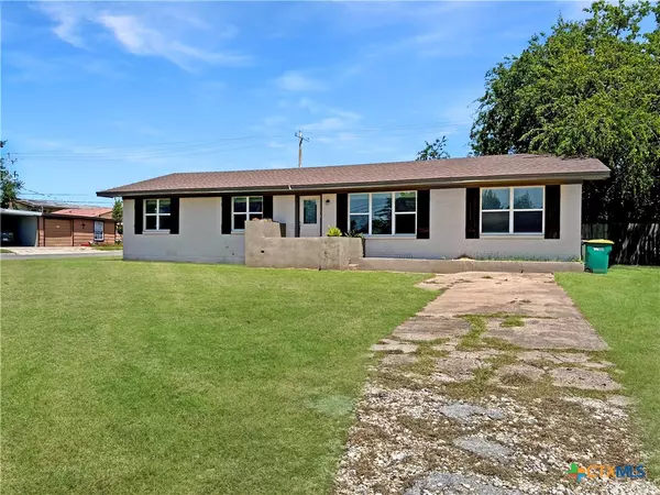 Gatesville, TX 76528,1311 W Main ST