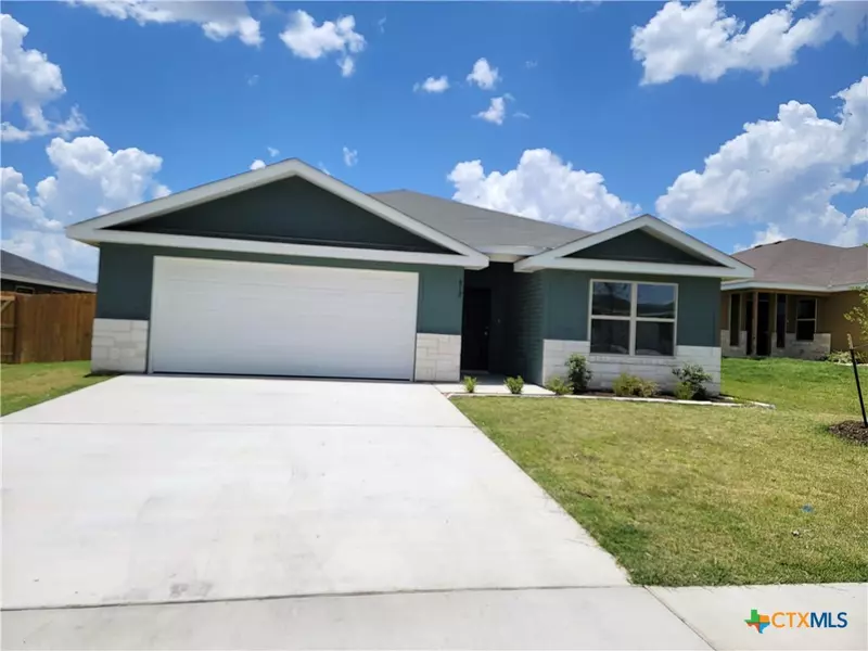 818 Freedom CIR, Nolanville, TX 76559