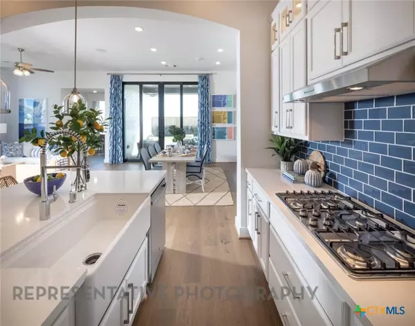 New Braunfels, TX 78132,1720 Heritage Maples