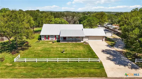New Braunfels, TX 78132,1323 Mary Preiss DR