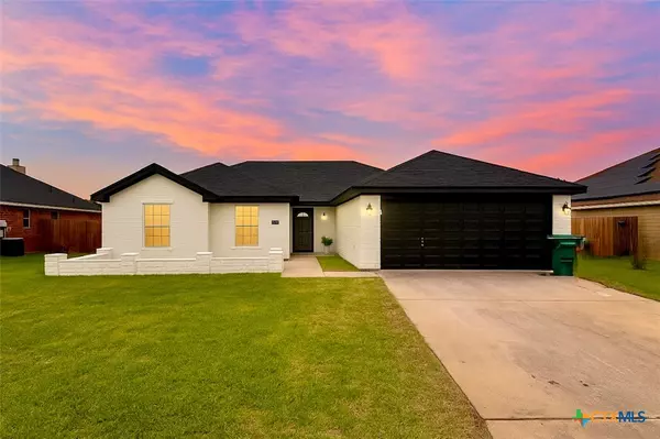 112 Cedar Ridge DR, Nolanville, TX 76559