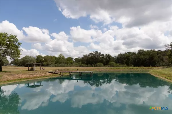 Hallettsville, TX 77964,1276 County Road 216