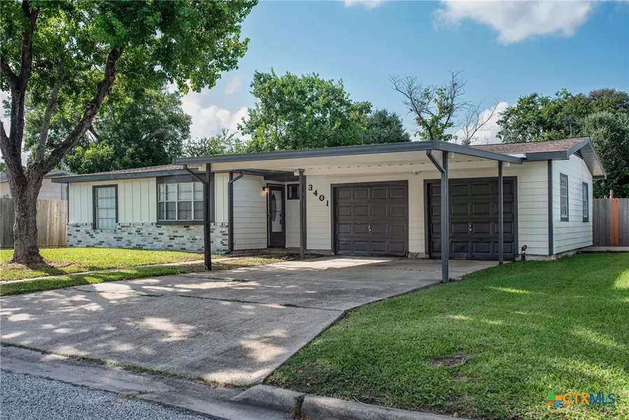 3401 Meadowlane ST, Victoria, TX 77901