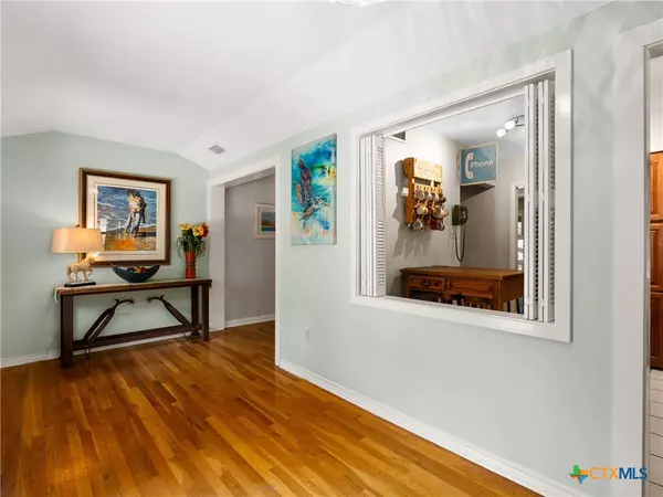 San Marcos, TX 78666,102 Alta Vista DR