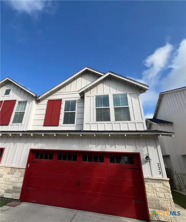 New Braunfels, TX 78130,223 Sapphire