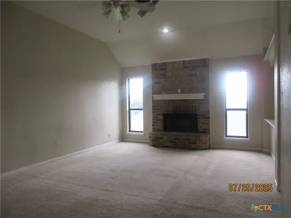 Harker Heights, TX 76548,131 Wind Ridge DR