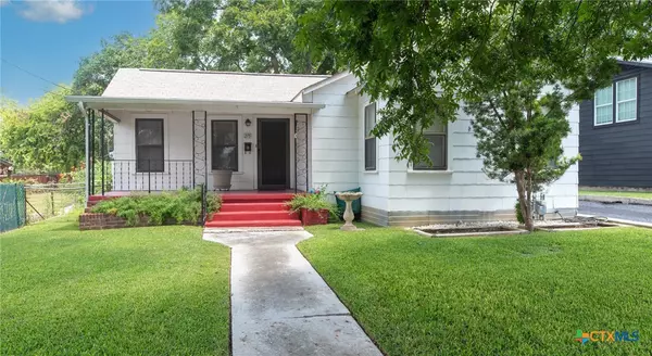 New Braunfels, TX 78130,275 S Mesquite AVE