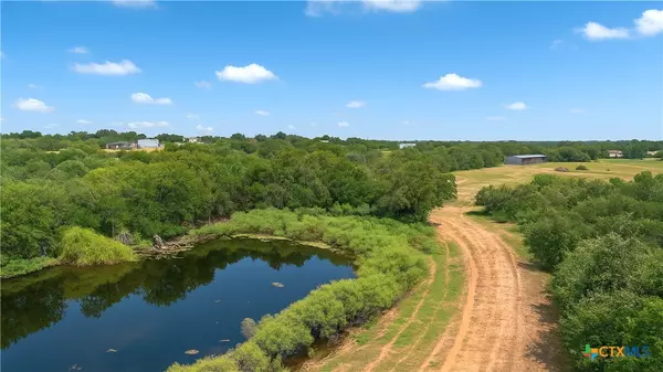 Seguin, TX 78155,4425 US HWY 90