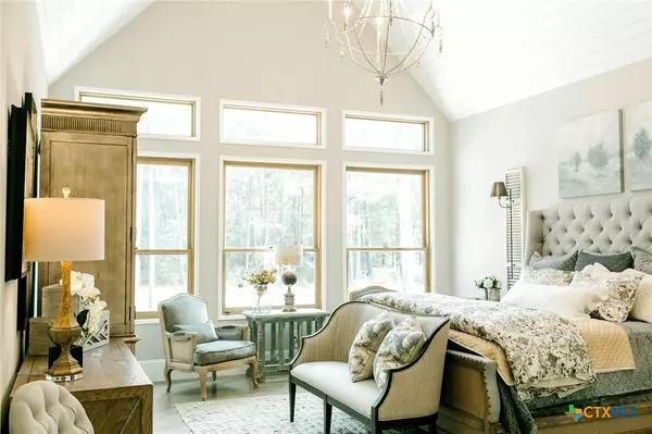 New Braunfels, TX 78132,322 Lookout RDG