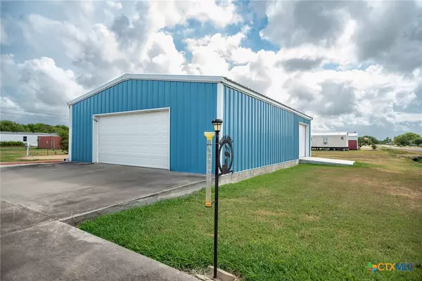 Seadrift, TX 77983,1112 W Dallas AVE