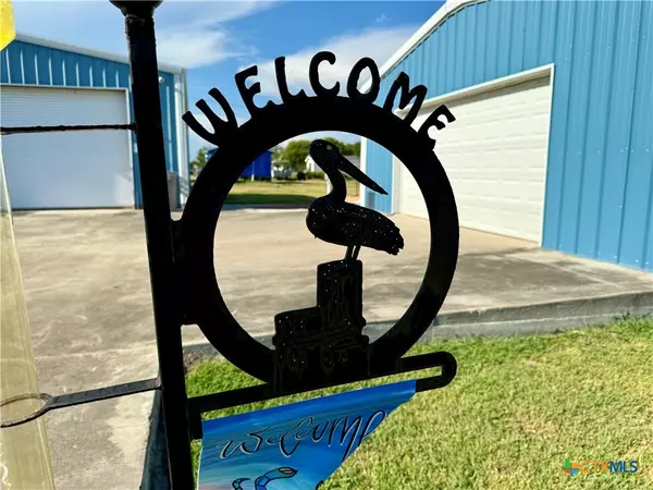 Seadrift, TX 77983,1112 W Dallas AVE