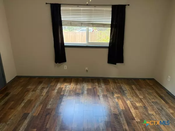 San Marcos, TX 78666,1113 Dartmouth #A