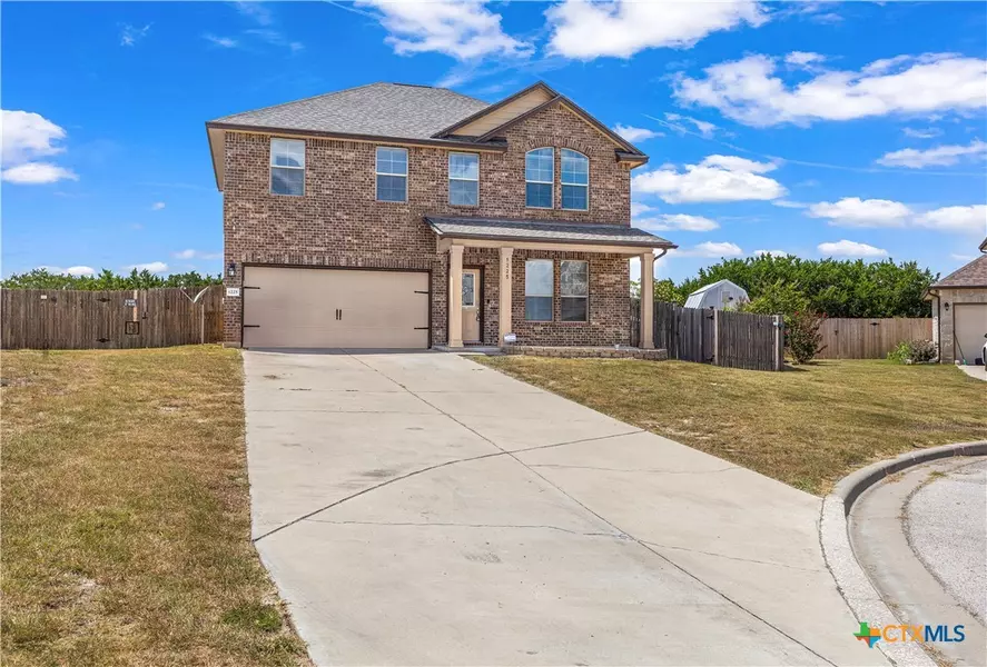 1225 Hogg DR, Copperas Cove, TX 76522