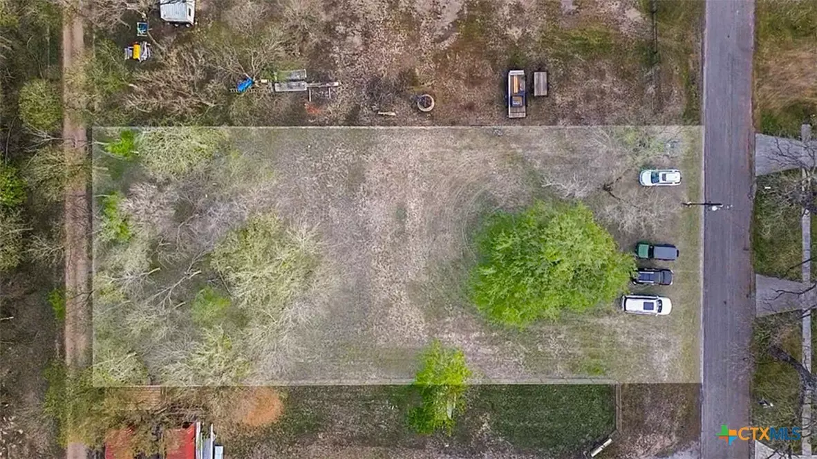 Seguin, TX 78155,113 Lakeside DR