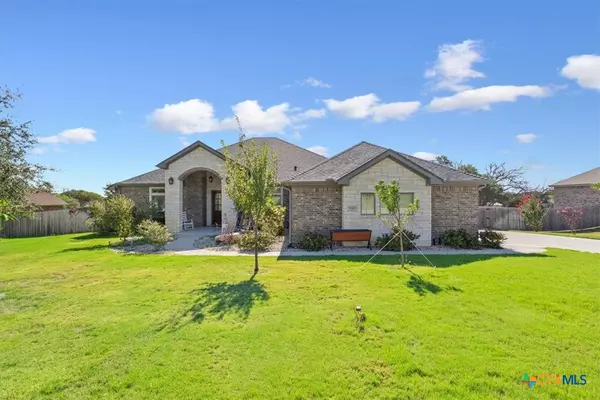 1066 Vista DR, Salado, TX 76571