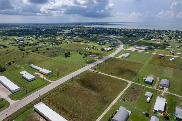 00 Highway 185, Seadrift, TX 77983