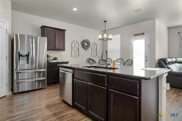 New Braunfels, TX 78130,484 Copper Hill DR