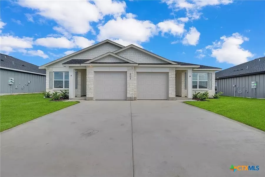 908 Smoke Tree LN #B, Killeen, TX 76543