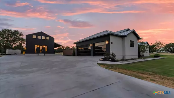 Burnet, TX 78611,150 Wandering Oak CIR