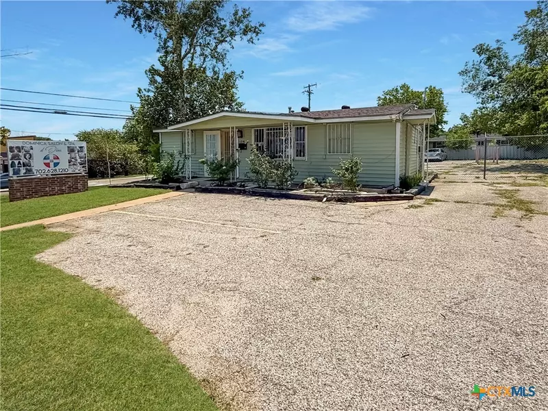 104 W Hallmark AVE, Killeen, TX 76541