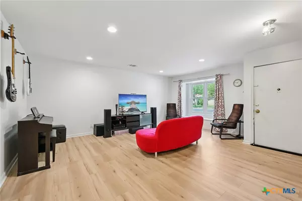 Austin, TX 78757,3205 Skylark DR