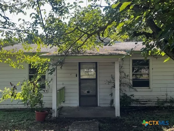 228 N Carroll DR, Gatesville, TX 76528