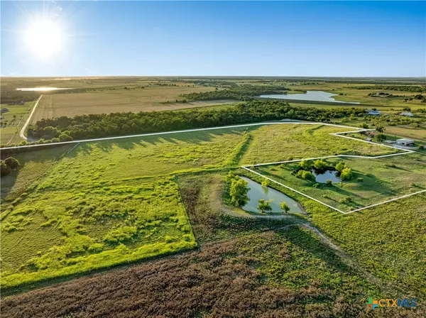 Holland, TX 76534,TBD . Vilas RD