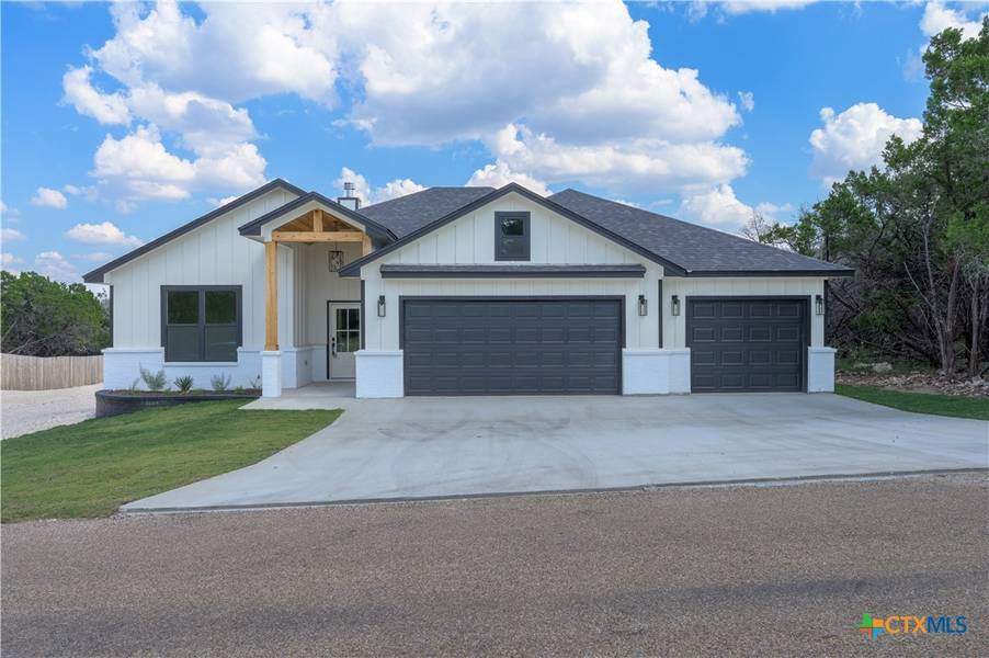 15868 Salado DR, Temple, TX 76502