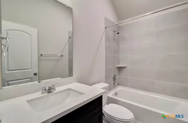 New Braunfels, TX 78132,1760 Heritage Maples