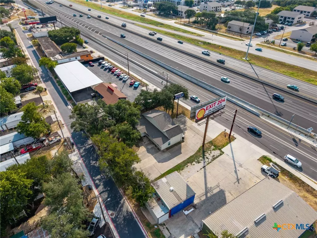 San Marcos, TX 78666,1712 N Interstate 35