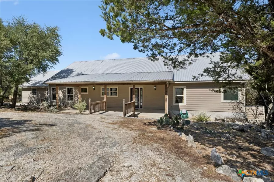 1331 Hilltop RDG, New Braunfels, TX 78132