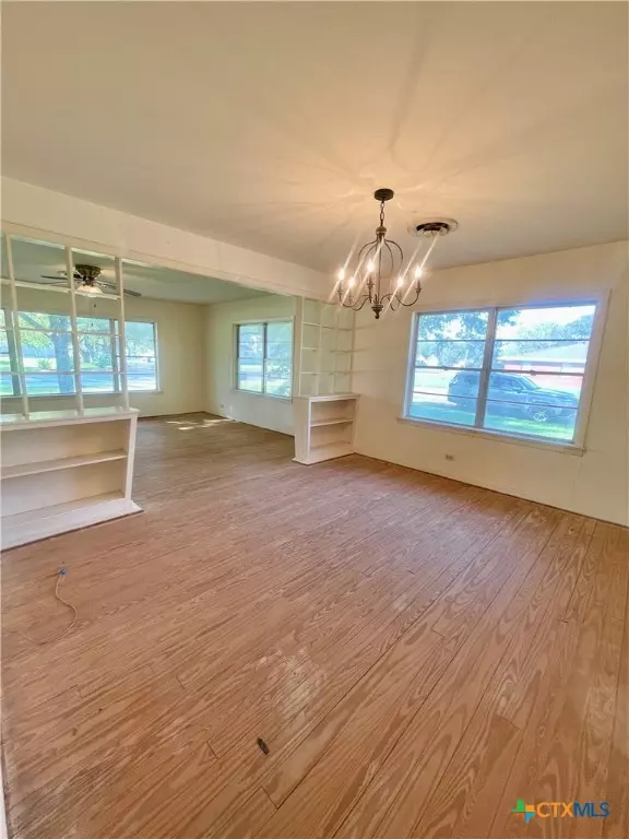 Ganado, TX 77962,302 E Devers AVE