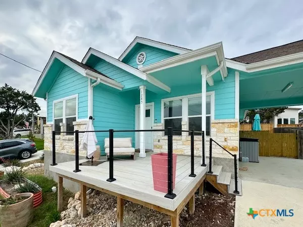 Spring Branch, TX 78070,1285 Live Oak DR