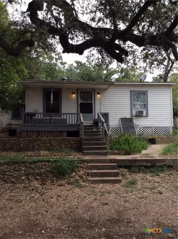 Cuero, TX 77954,914 Macarthur ST