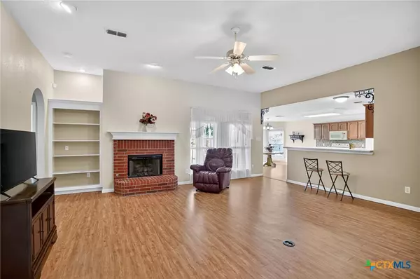 Lockhart, TX 78644,1410 Colton LN