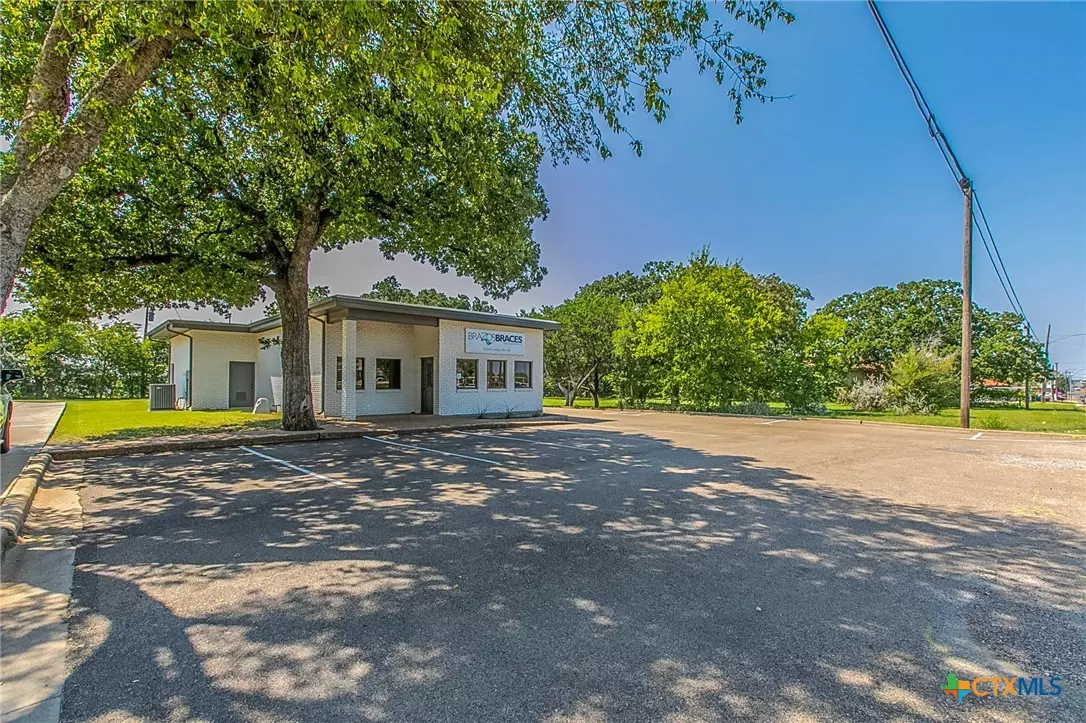 Gatesville, TX 76528,2550 E Main ST
