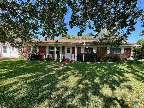 Victoria, TX 77905,306 Dover ST